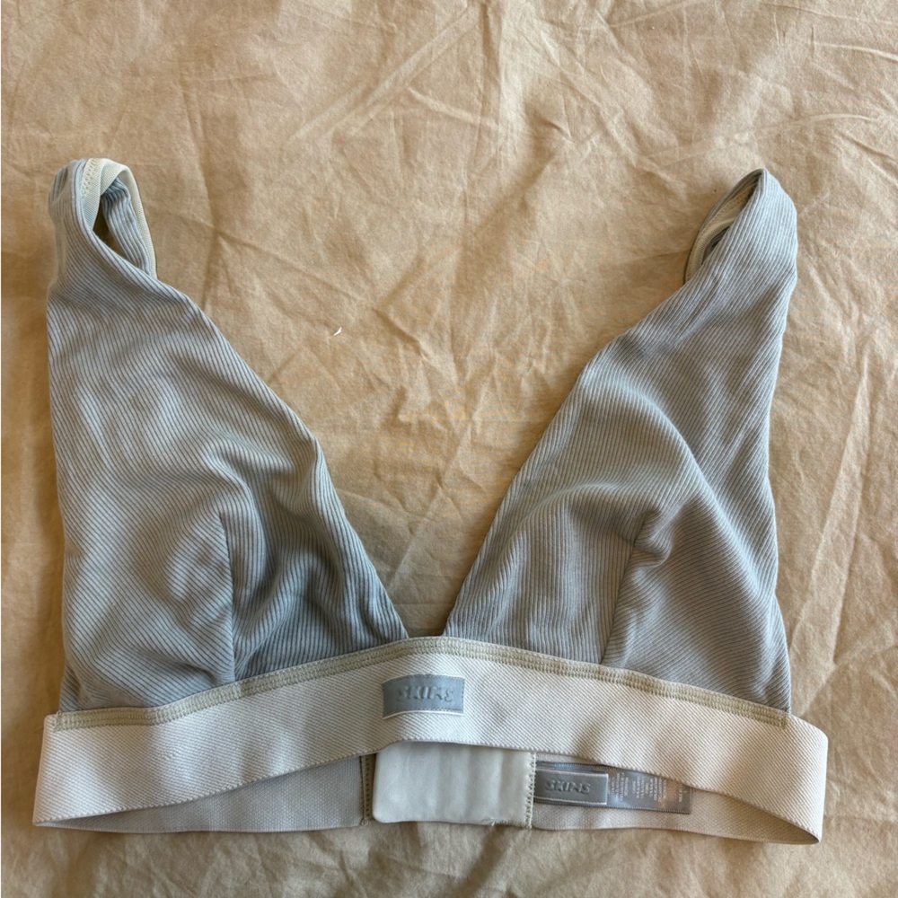 Skims Plunge Bralette